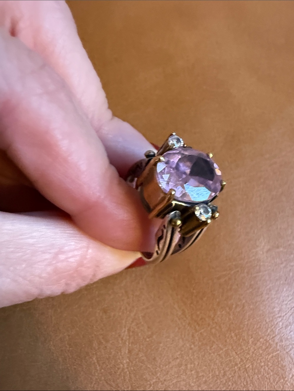 Bora Amethyst-Colored Stone Design- flippable size 7